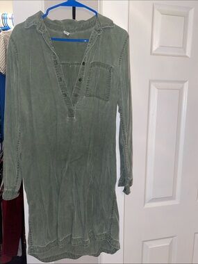 Old Navy Olive Green Long Sleeve Shirt Dress